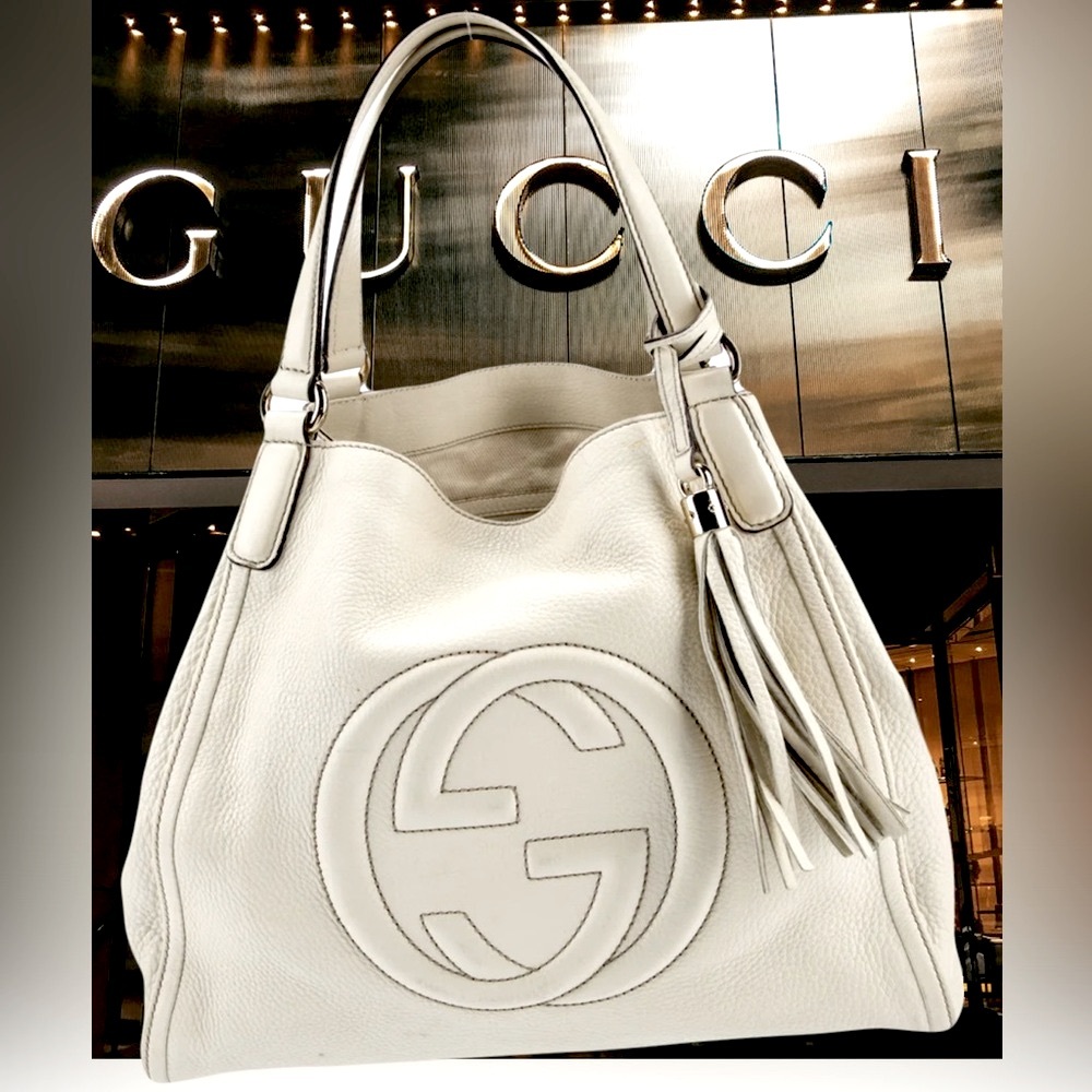 Gucci Authentic Light Beige Leather Soho Tote Bag